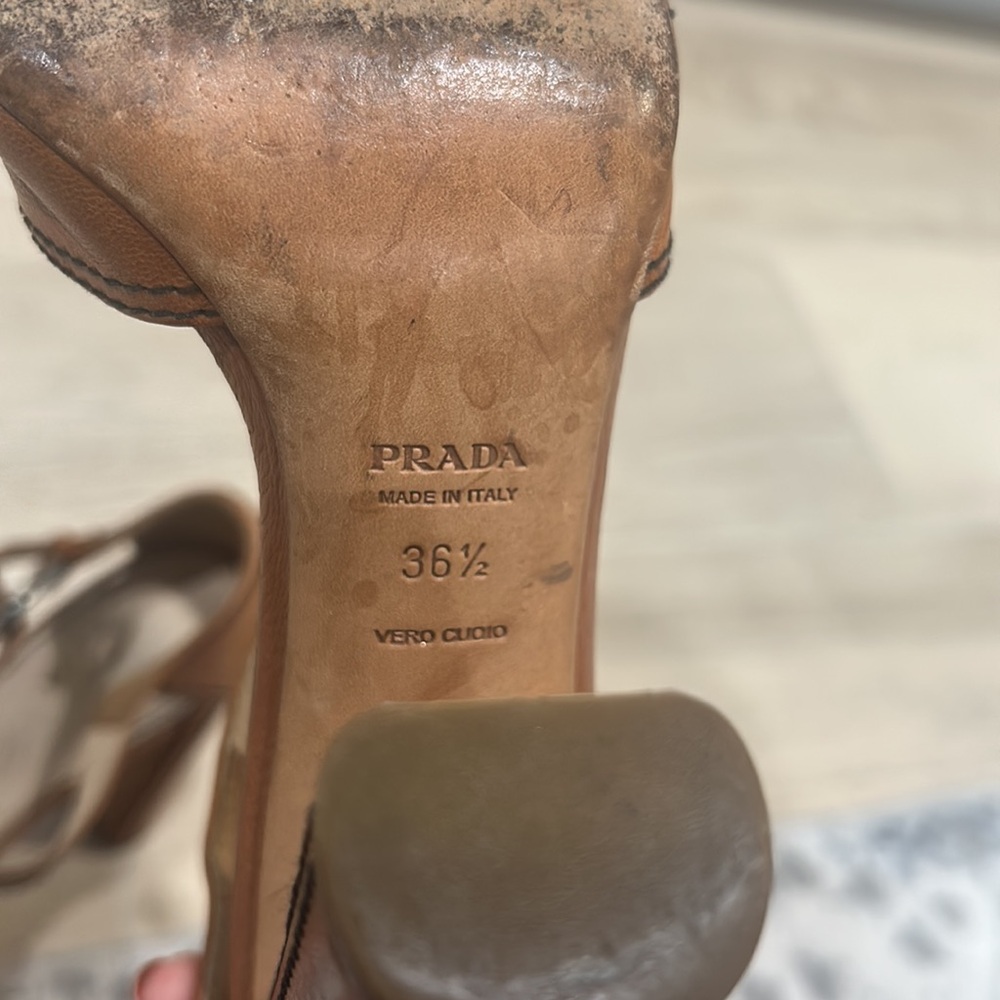 Prada heels - Picture 13 of 13